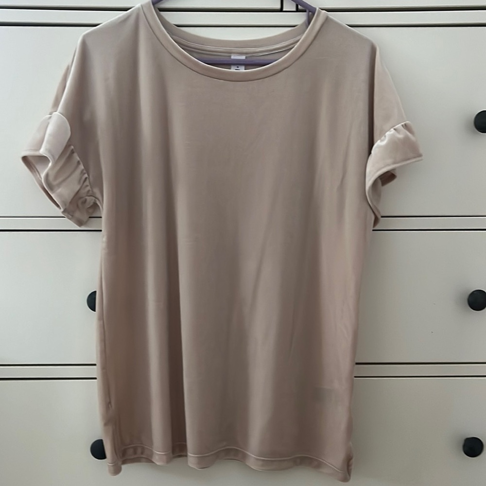 Old Navy Cream Velvety Blouse Size M